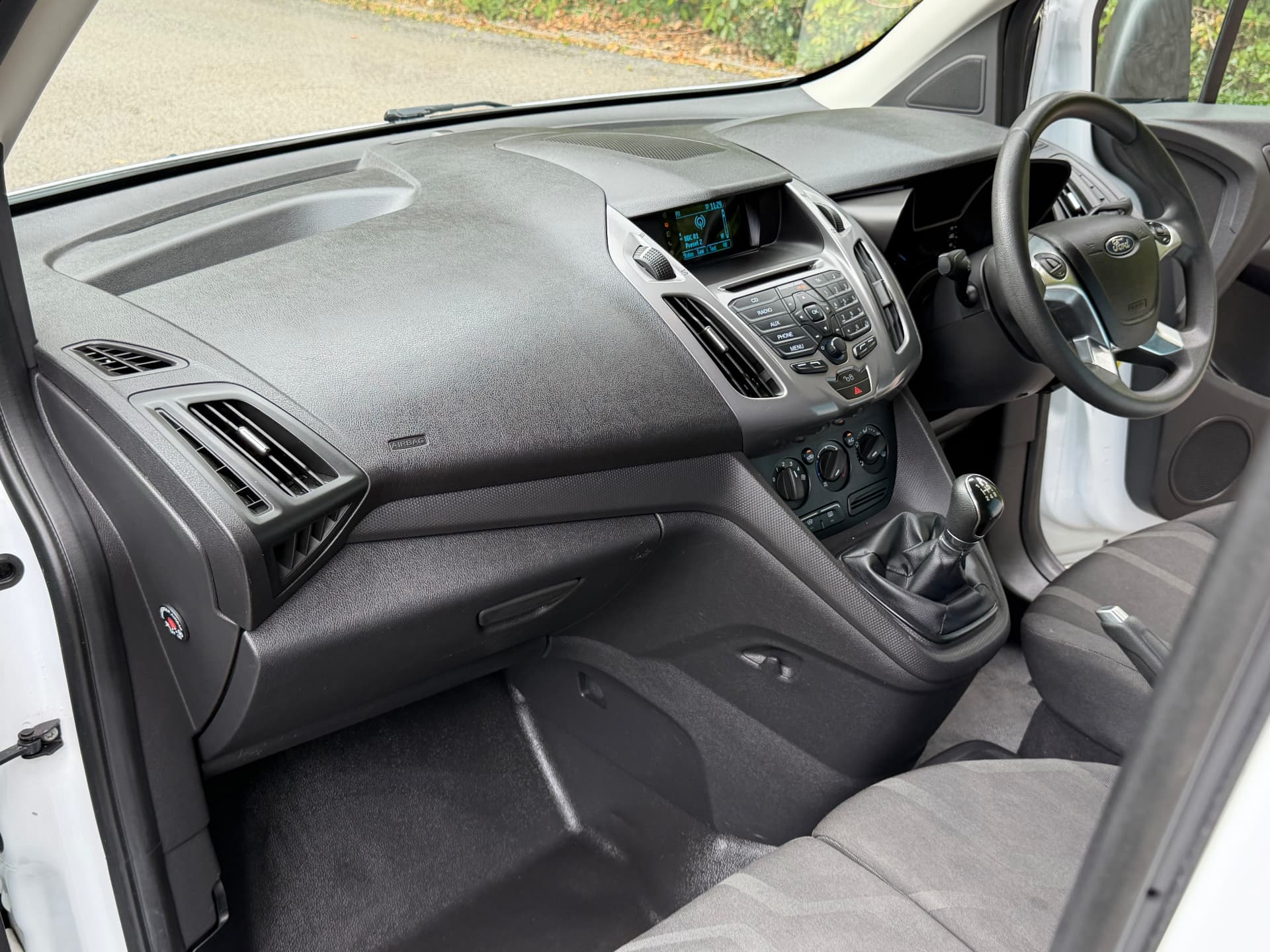 2018 Ford Transit Connect 240 Trend — photo 18 of 24