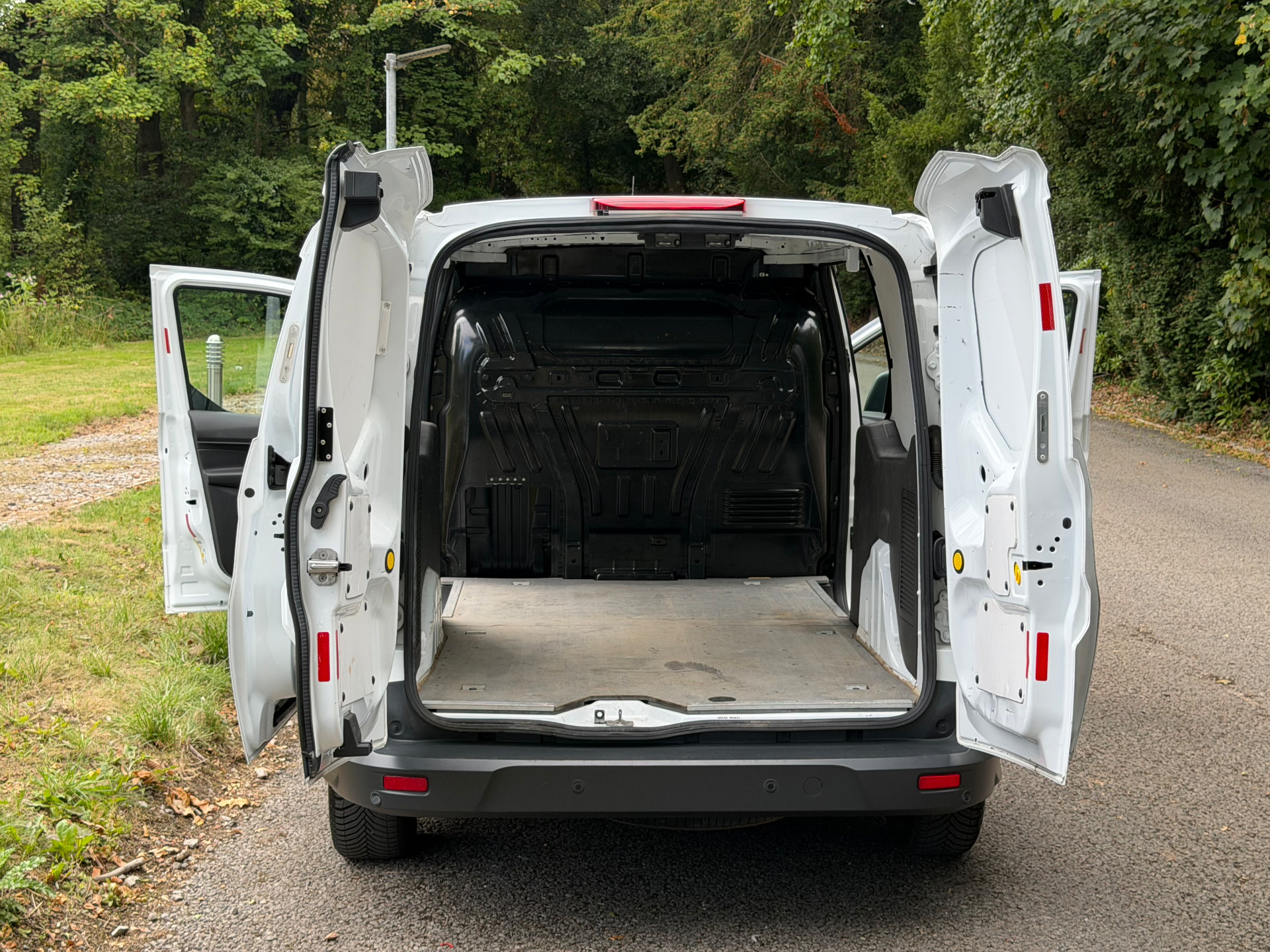 2018 Ford Transit Connect 240 Trend — photo 24 of 24