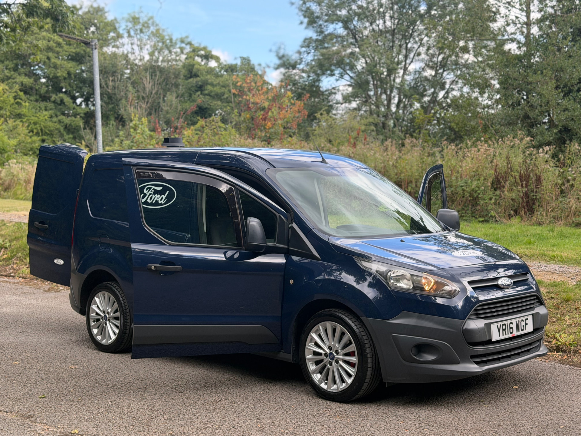 2016 Ford Transit Connect 200 — photo 21 of 23