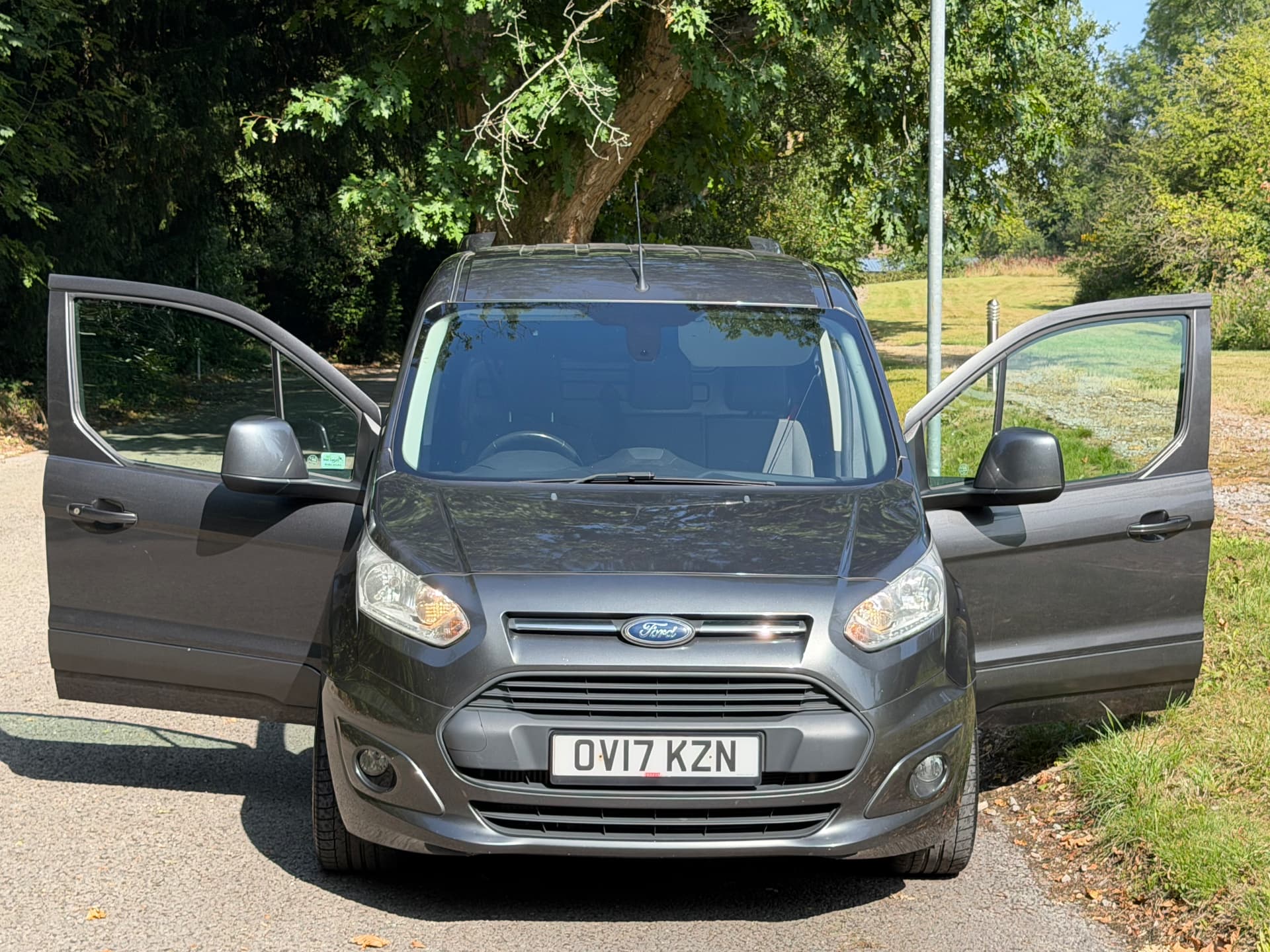 2017 Ford Transit Connect 200 Trend — photo 19 of 20