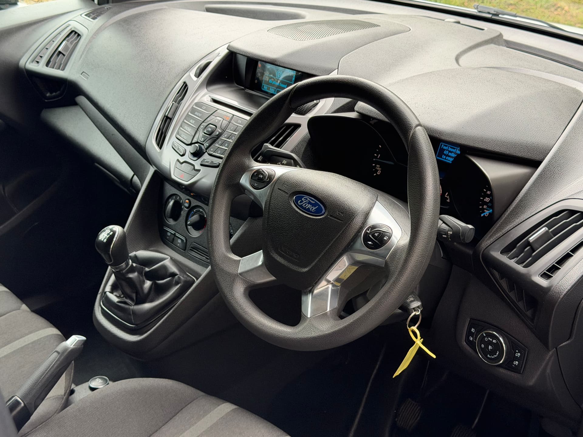 2018 Ford Transit Connect 240 Trend — photo 13 of 24