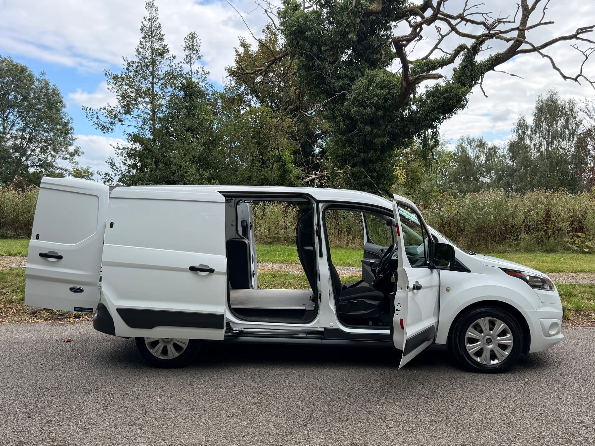 2018 Ford Transit Connect 240 Trend — photo 22 of 24