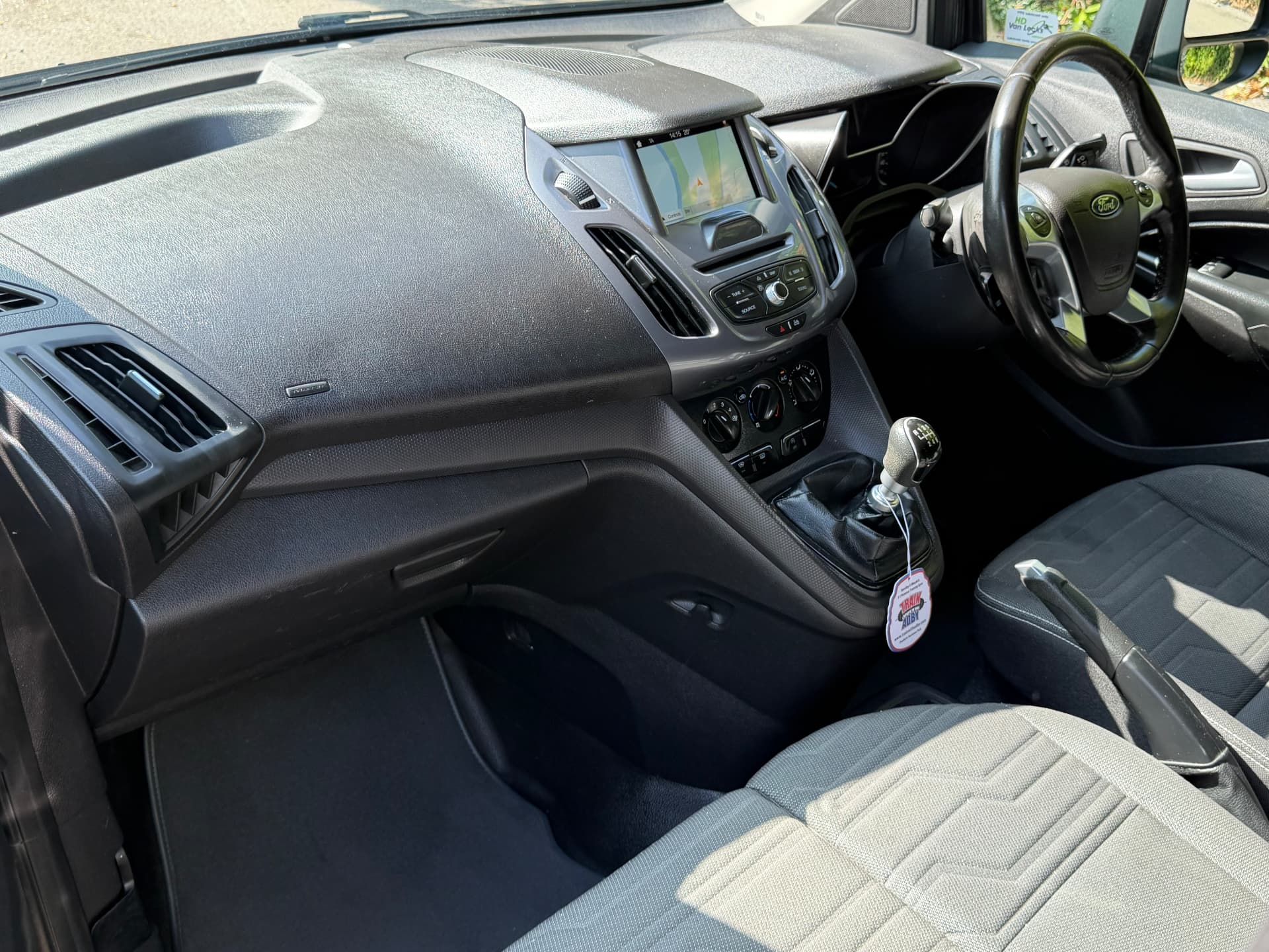 2017 Ford Transit Connect 200 Trend — photo 12 of 20