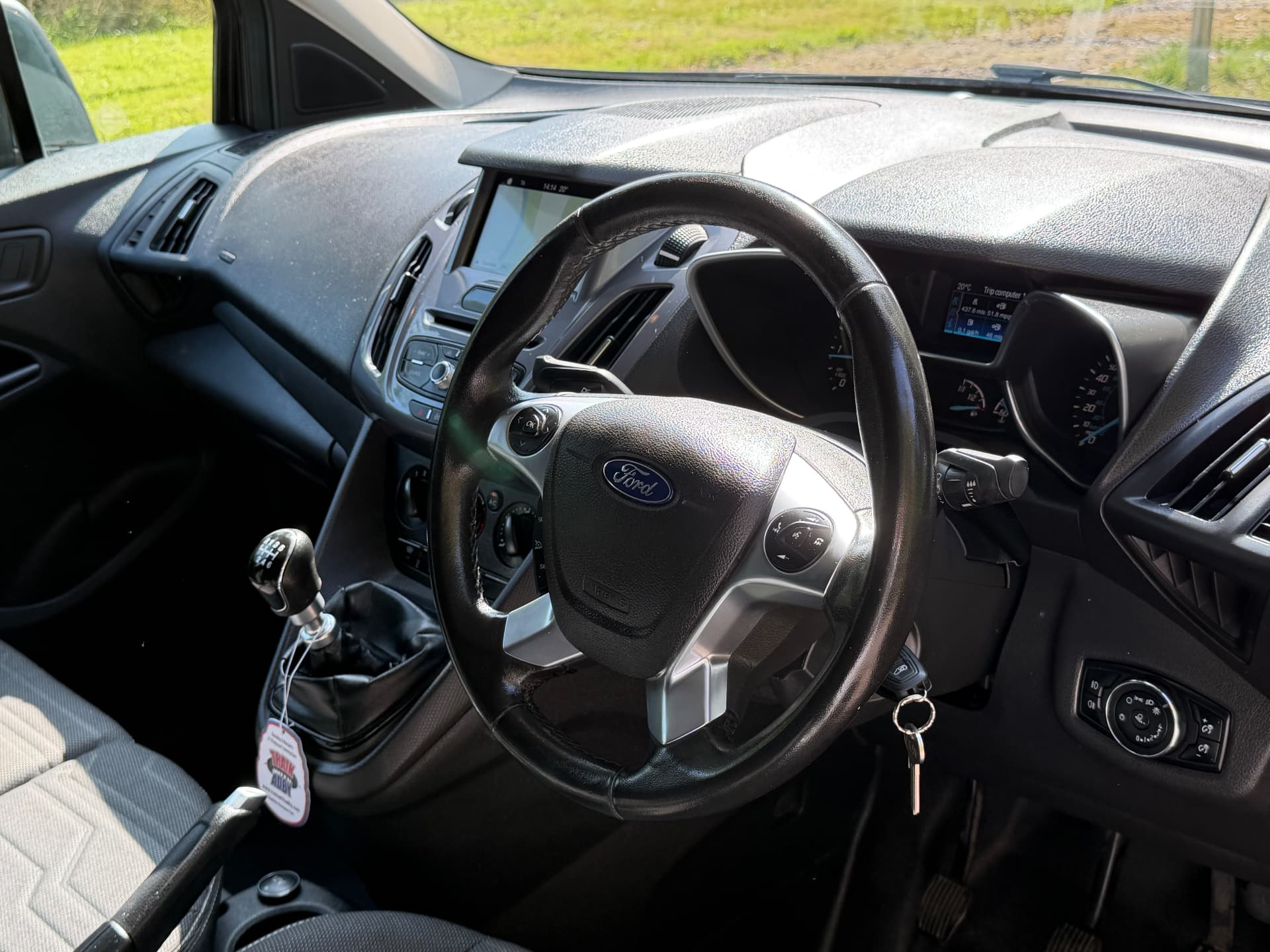 2017 Ford Transit Connect 200 Trend — photo 8 of 20
