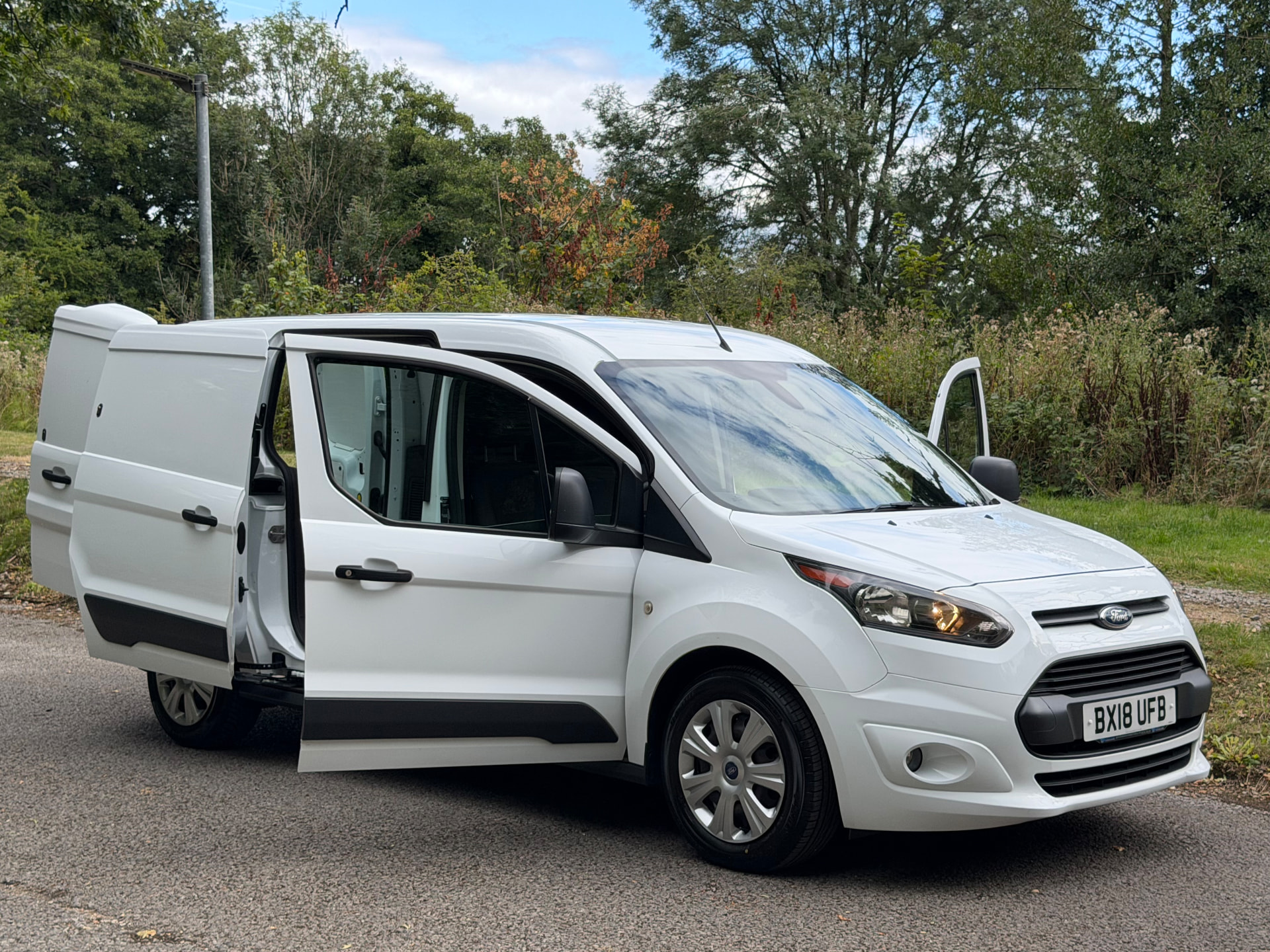 2018 Ford Transit Connect 240 Trend — photo 21 of 24