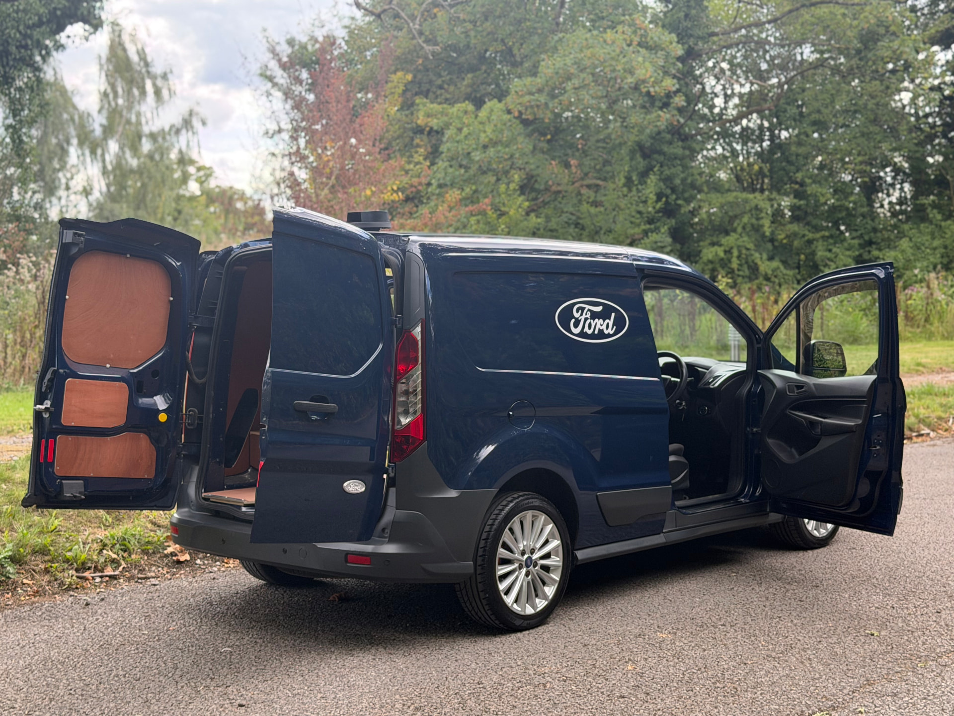 2016 Ford Transit Connect 200 — photo 22 of 23