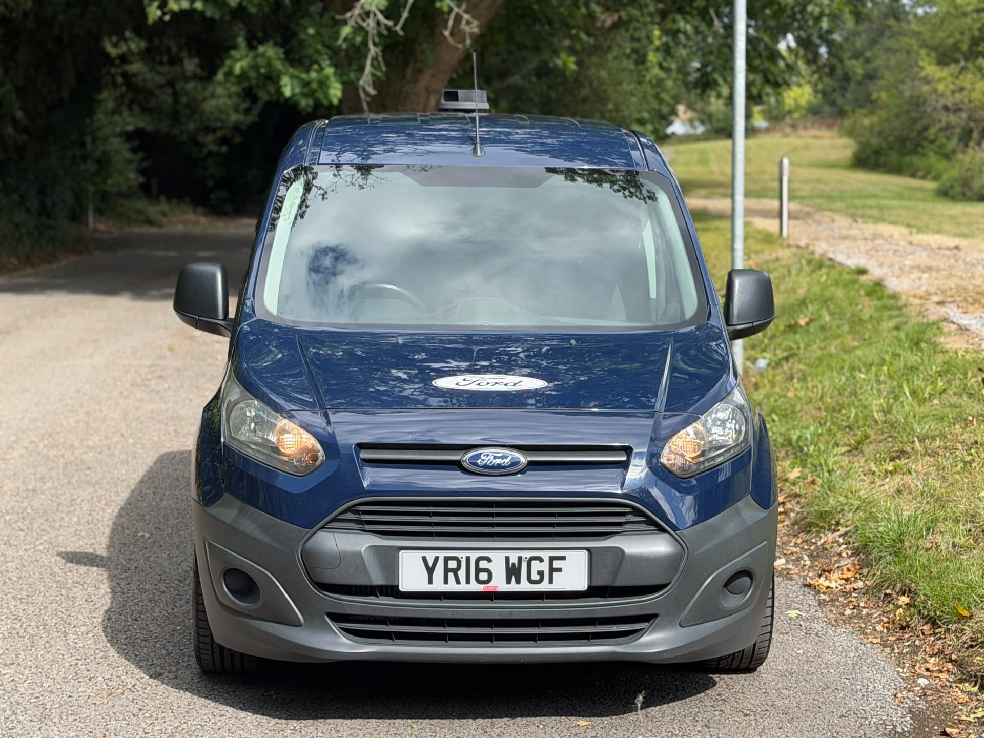 2016 Ford Transit Connect 200 — photo 5 of 23
