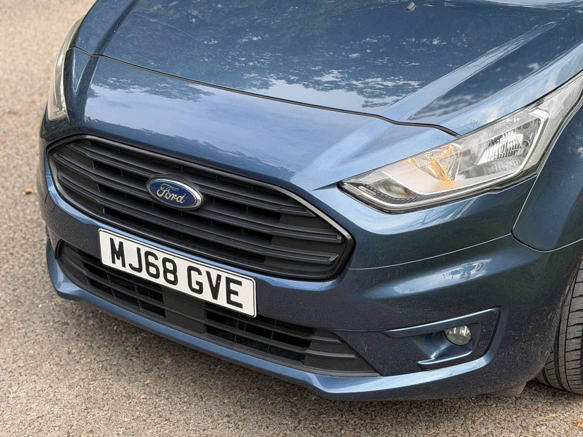 2018 Ford Transit Connect 200 Limited — photo 7 of 20